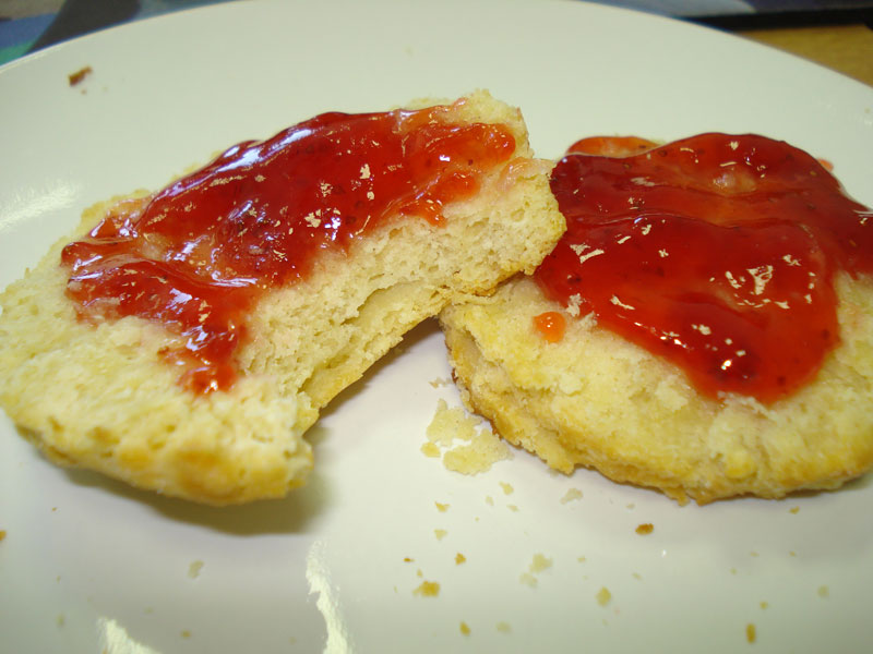 scones with jam