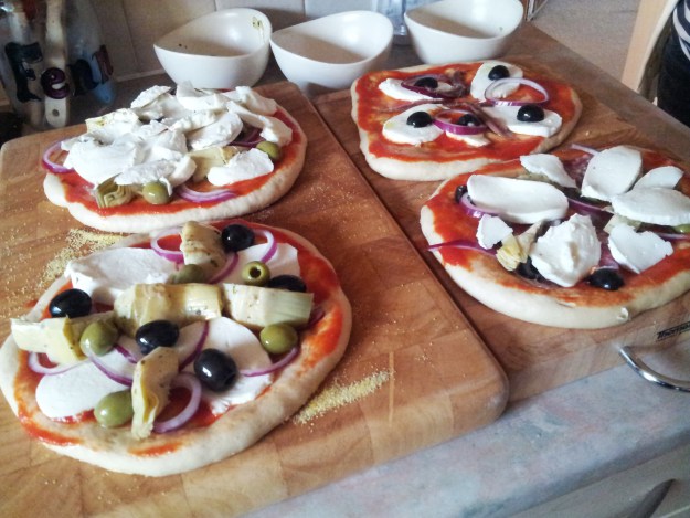 heston-pizzas-ready-to-bake