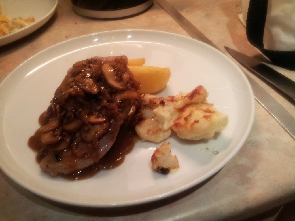 sous vide lamb shanks with mushroom sauce